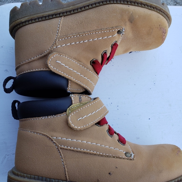 Toddler Boys Boots Size 10 - Picture 2 of 3